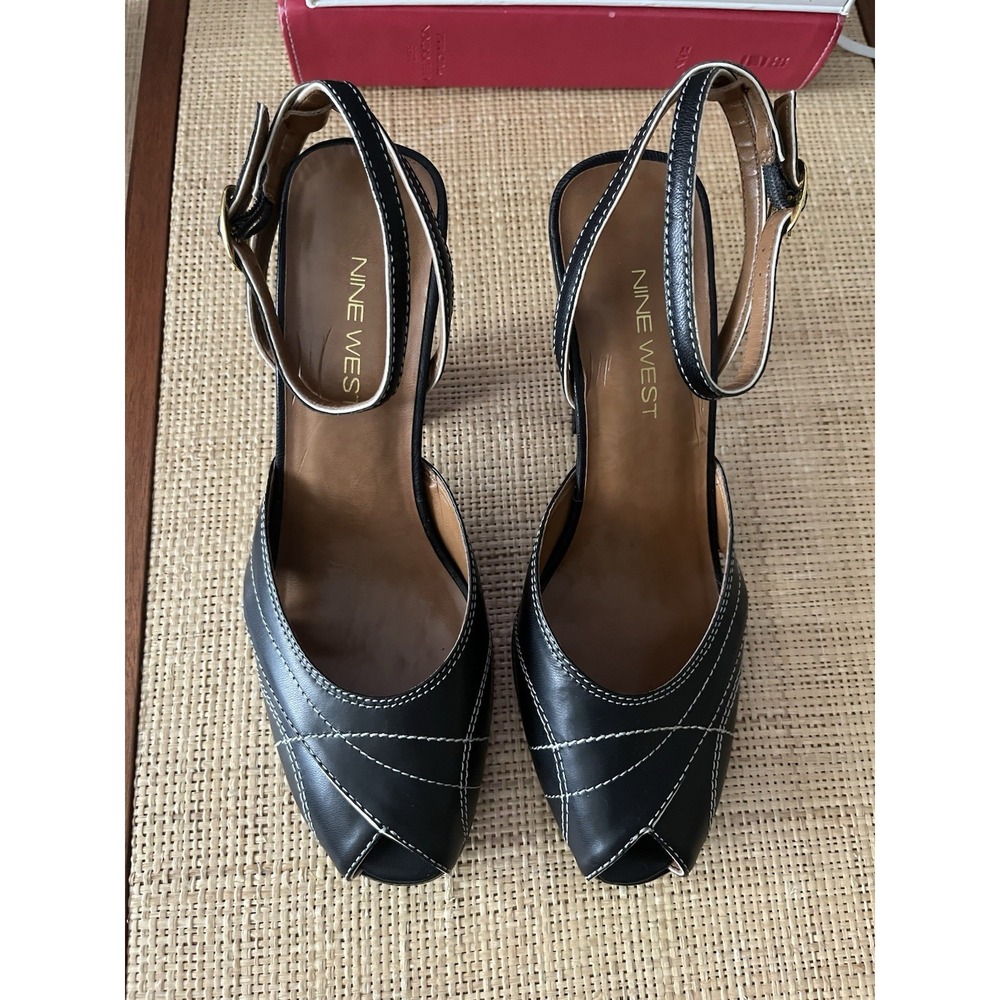 Nine West Size 7.5M  Peep Toe Ankle Strap Heels Sandal Y2K